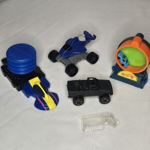 Vintage Hot Wheels Lot:MiniStreex Pump,Car Loop,Attack Pack Shark,Toyota 4runner